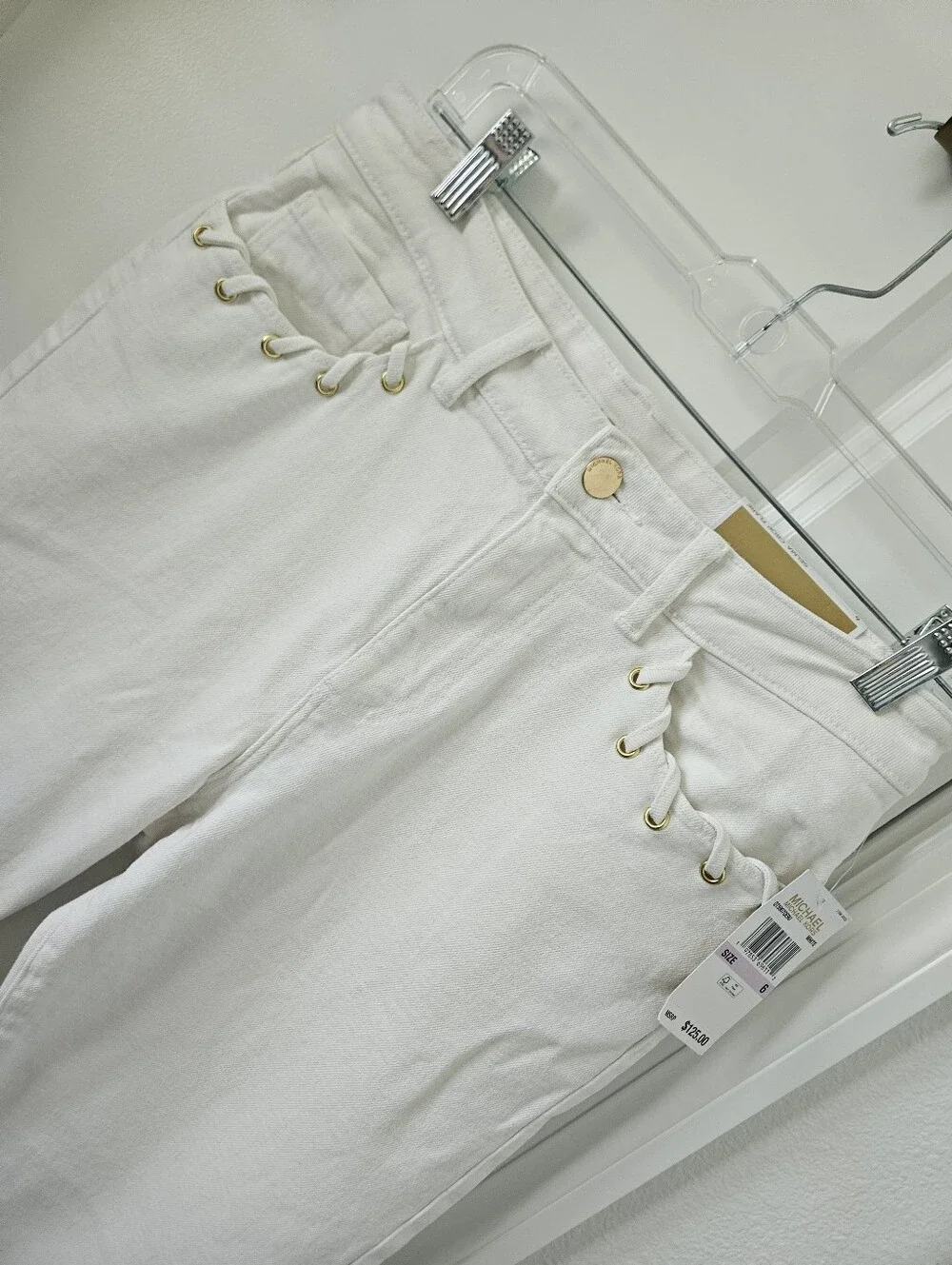 Nwt $125 Michael Kors White Selma Flared Jeams Size 6,  25